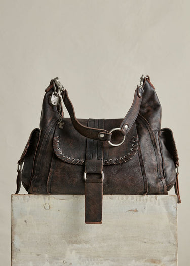 WTF Leigh Distressed Hobo bag en graphite vieilli par Free People