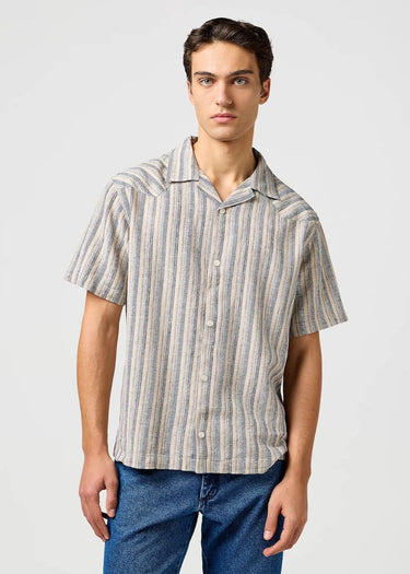 Herren-Kurzarmhemd W Resort in Indigo Stripe von Wrangler