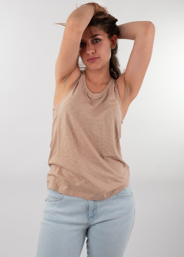 shilouette Scoop Neck Tank Light in Light Taupe by Superdy