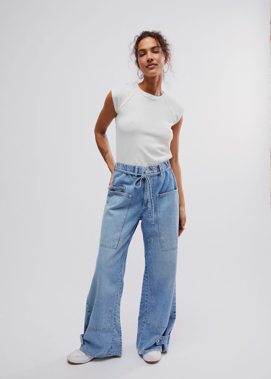 Jeans Crvy Outlaw Wide Leg Drizzle di Free People