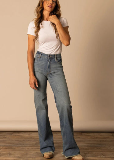 Vaqueros enteros Olivia para mujer en lavado claro de Kimes Ranch