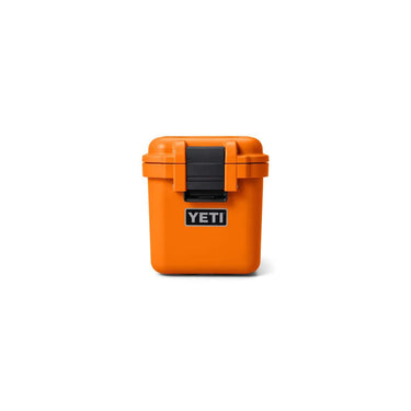vor der LoadOut® GoBox 15 von Yeti