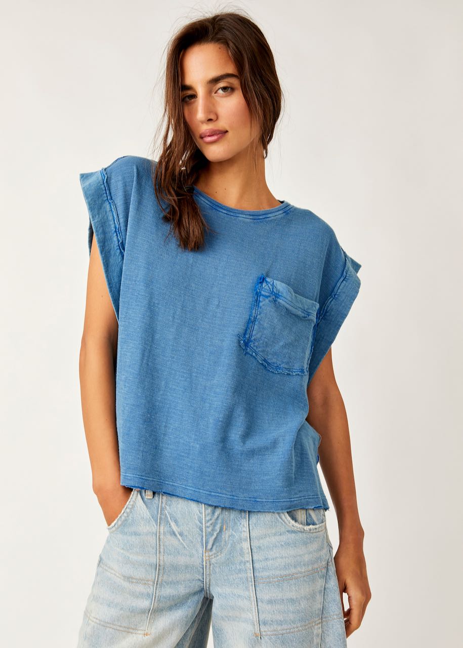 T-shirt Our Time Cobalt Blue di Free People