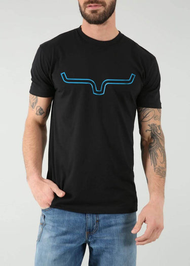 T-shirt Outlier noir par Kimes Ranch