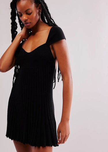 robe noire courte modèle Cherie de Free People