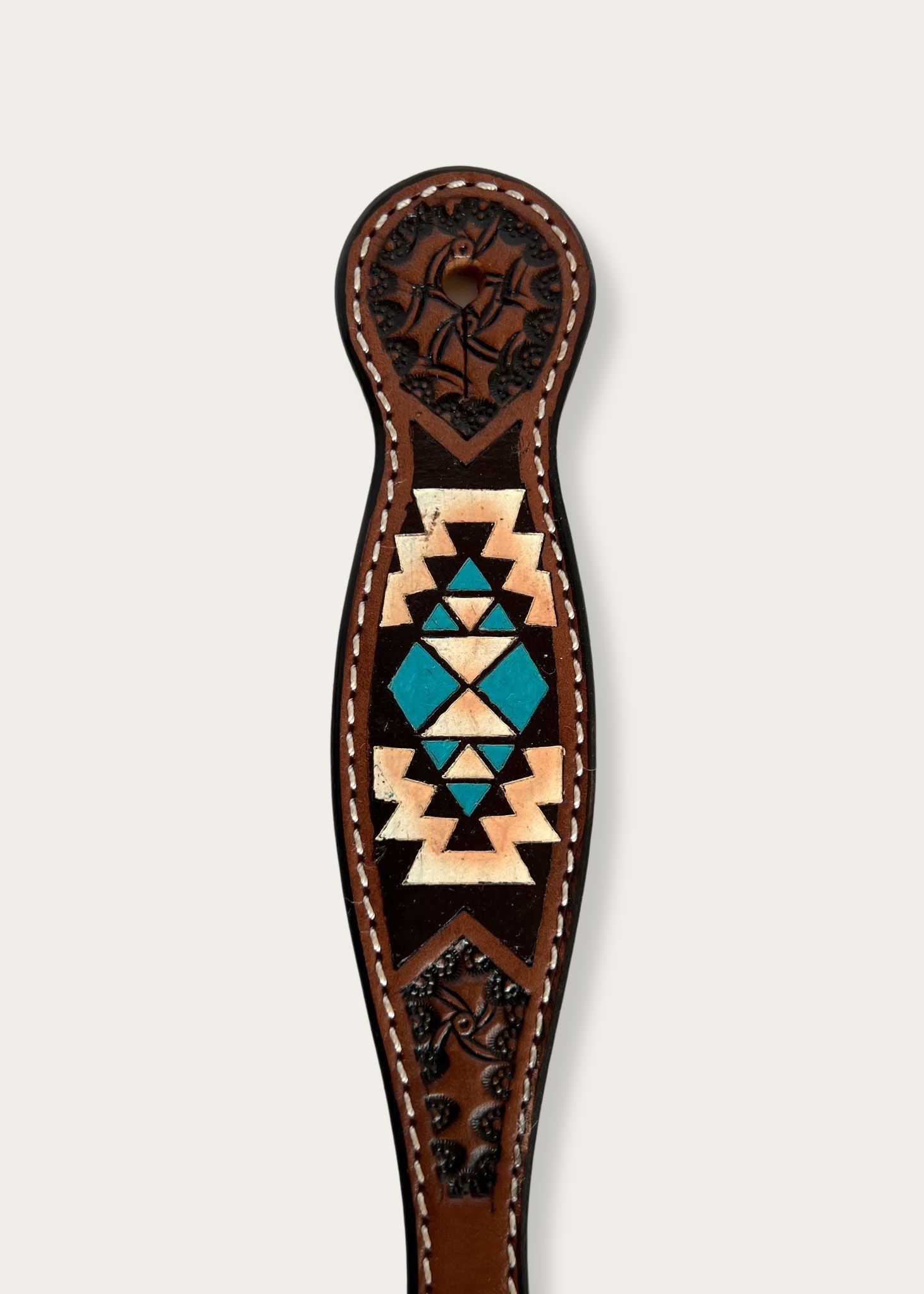 dettaglio disegno Cinghie per speroni donna Turquoise Cross Aztec di Weaver Leather