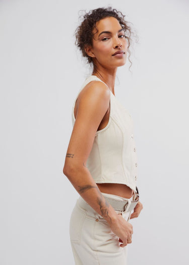 Gilet pour femmes Tate Denim Ecru par Free People