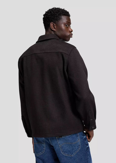 hinten: Utility-Jacke „Wool Shirt“ in der Farbe „Chocolate Torte“ von Lee