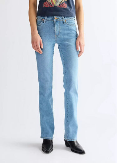 Vaqueros Bootcut para mujer en color Hazel de Wrangler
