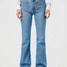 Jean flare pour femme en Velvet Sky par Wrangler