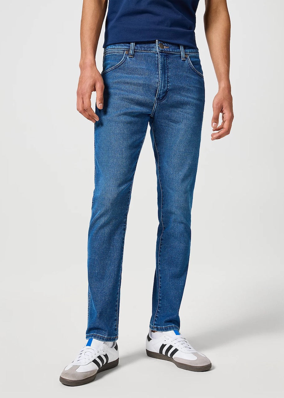 Jeans Uomo Larston Medium Stretch in Gavin di Wrangler