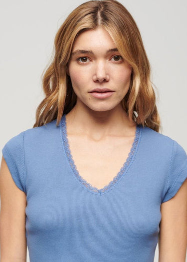 T-shirt essentiel en dentelle pour femmes par Superdy
