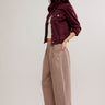 lato Pantalone Sweet Talk Chino in Phantom di Free People