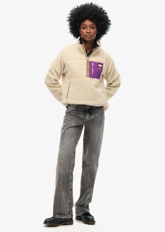 figura intera Maglione in Pile Vintage Retro in oatmeal beige di Superdray