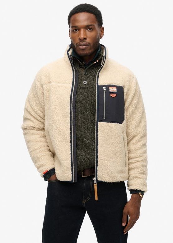 Pile con Zip Vintage Retro in Oatmeal Beige by Superdry