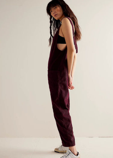 Salopette à roulettes pour femmes avec cordon latéral couleur prune italienne par Free People