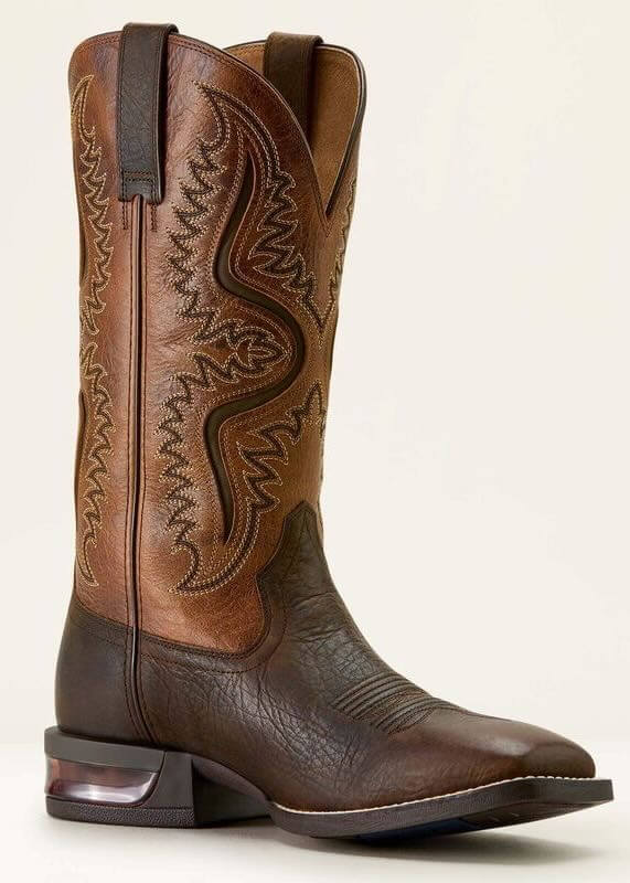 Captivate von Ariat Herren Cowboy Boots in braunem Vollnarbenleder mit dekorativer Stickerei.