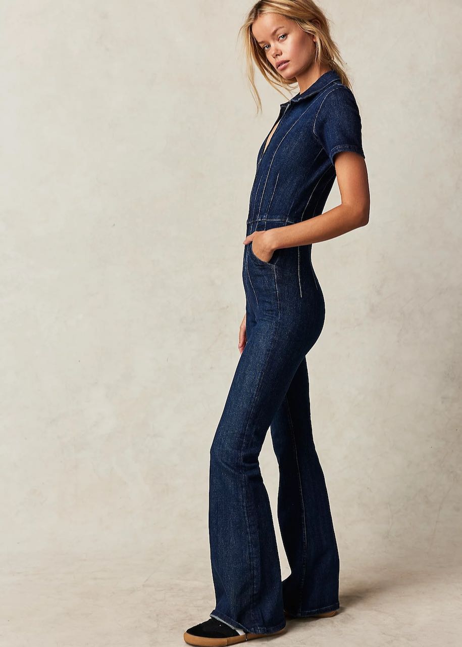 fianco tuta jayde flare night sky di Free People